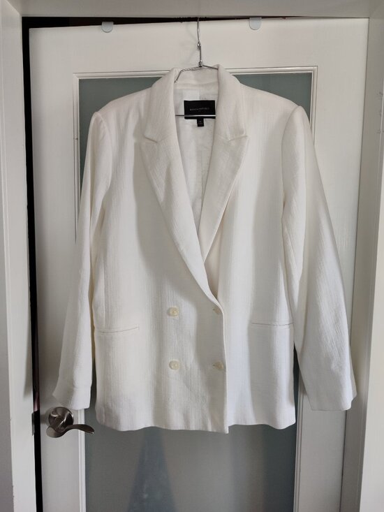 Banana Republic Jackets & Blazers - Banana Republic White Breathable Textured Double-Breasted Blazer Size 14
